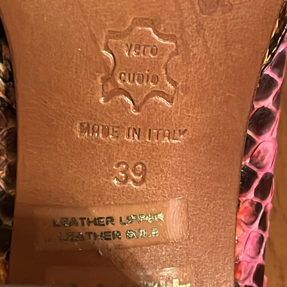 Lezilla Python Mules - Picture 8 of 9